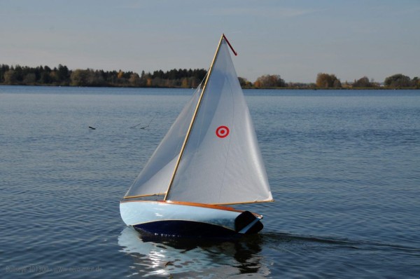 Bullseye Segelboot Baukasten