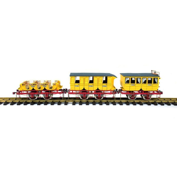 Adler Couch Model Kit scale G