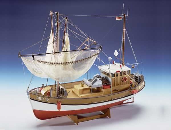 Krabbenkutter Sirius RC Modellschiff ABS Bausatz 1:16