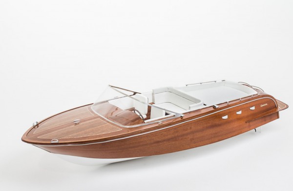 Comtesse Luxusyacht RC Modell Bausatz